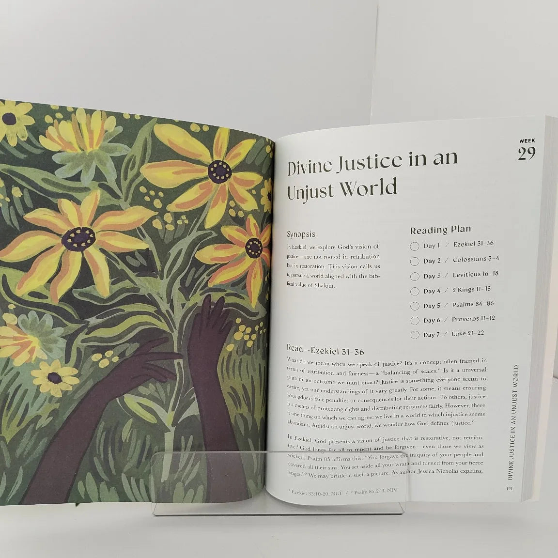 The 52-Week Bible Study for Women The English Version of The Holy Word of Learning